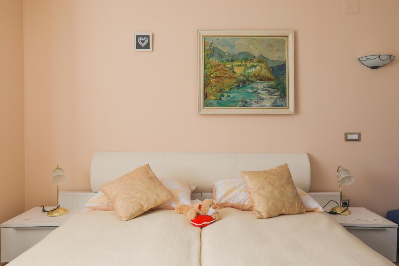 בלד Apartments Pr Fajfarju מראה חיצוני תמונה